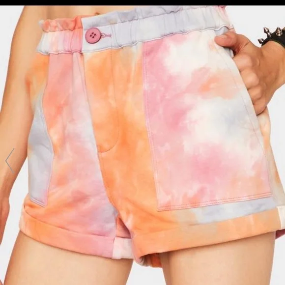 BlankNYC Sweet Spot sweatshirt and shorts - Picture 4 of 8